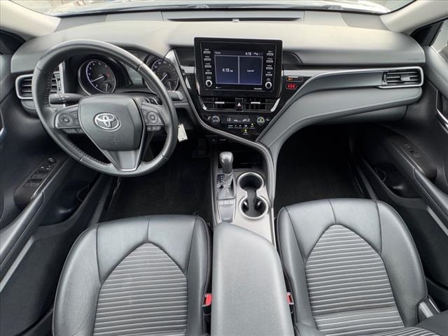 Vehicle image 8 of 23