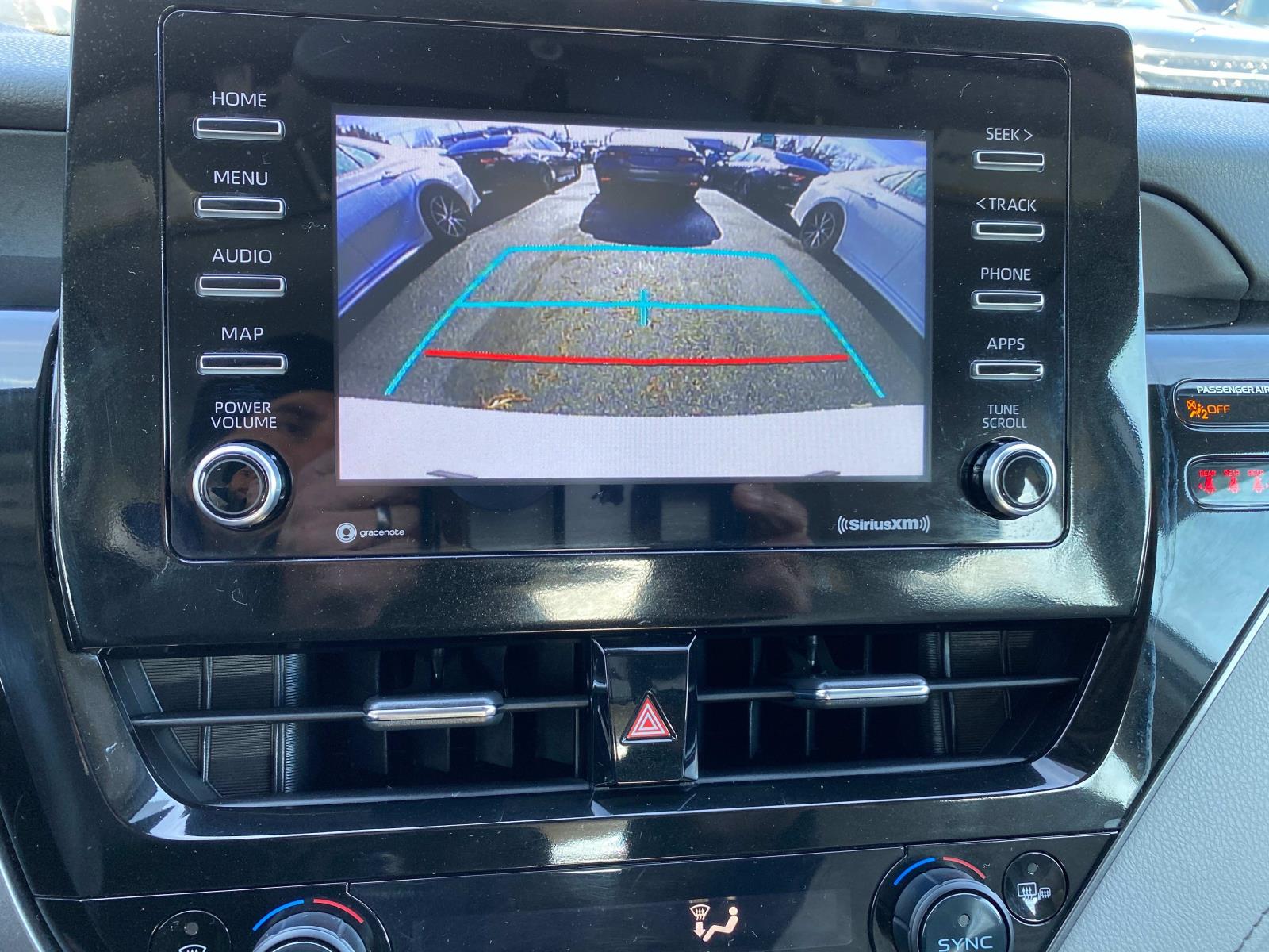 Vehicle image 25 of 26