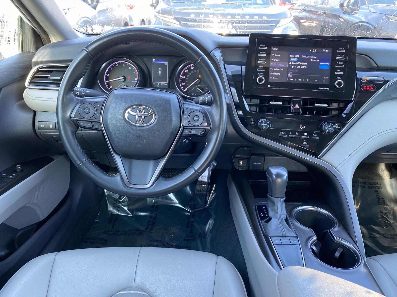 Vehicle image 8 of 26