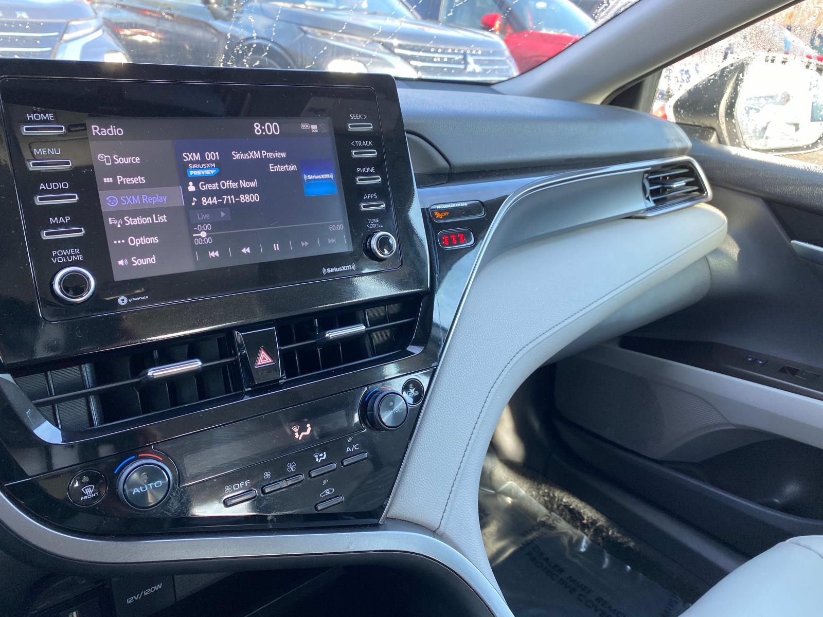 Vehicle image 24 of 26