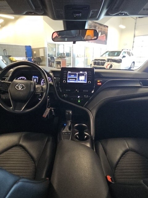 Vehicle image 29 of 48