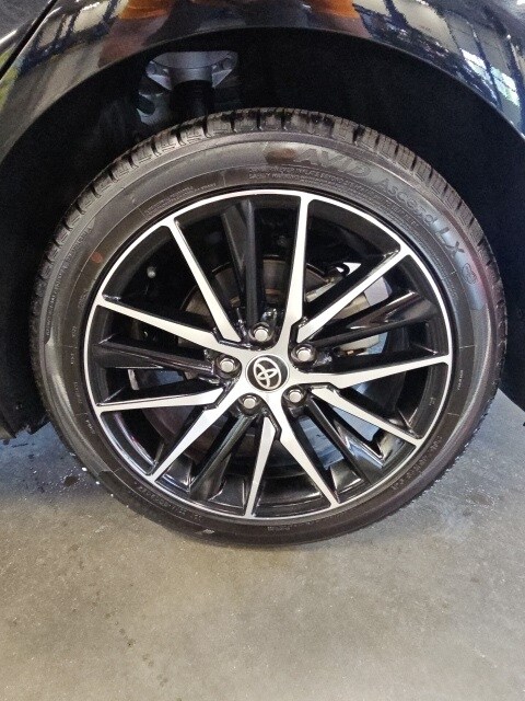 Vehicle image 44 of 48