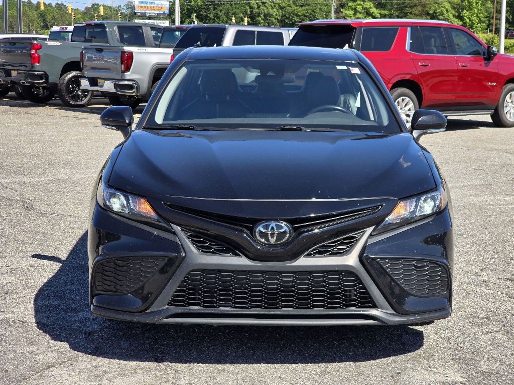 Vehicle image 4 of 27