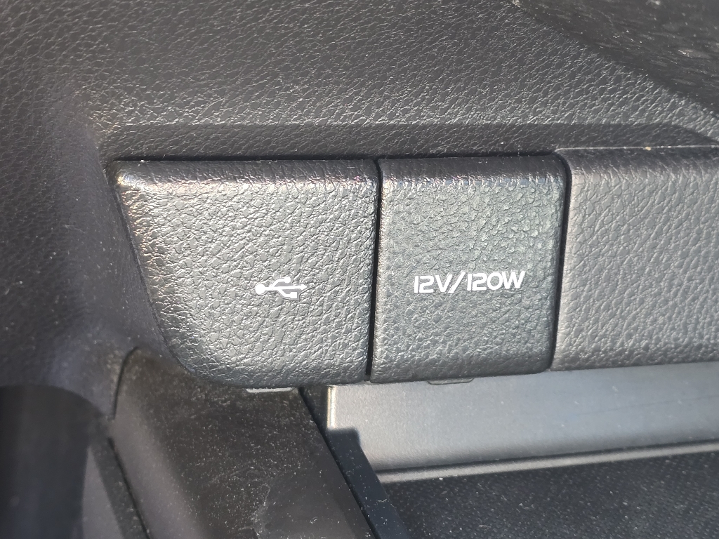 Vehicle image 22 of 27