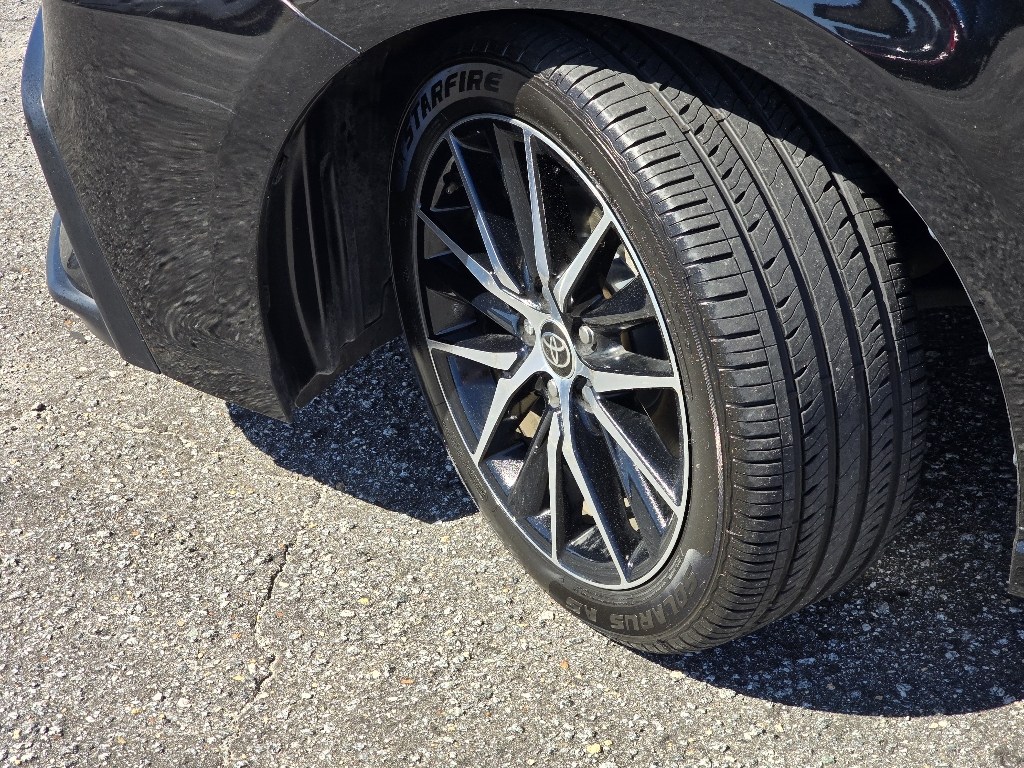 Vehicle image 27 of 27