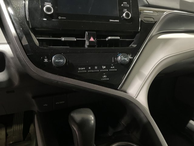 Vehicle image 42 of 70