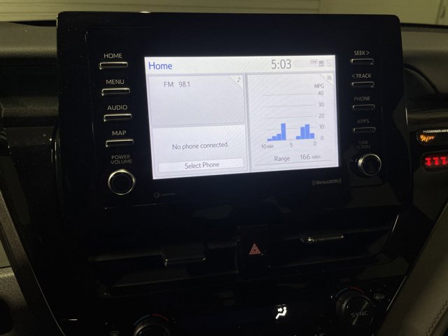 Vehicle image 28 of 70