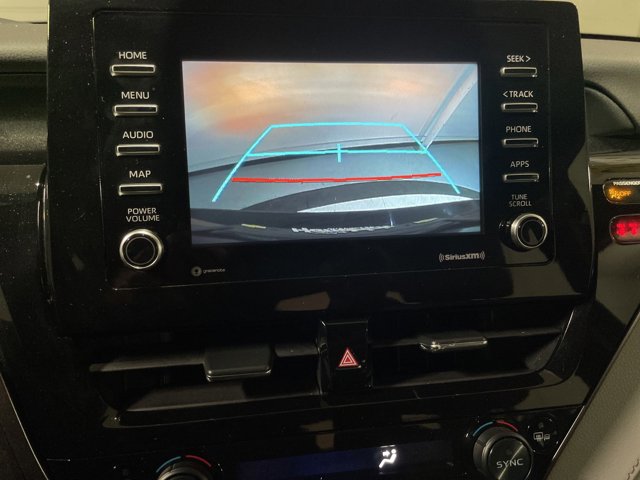 Vehicle image 35 of 70