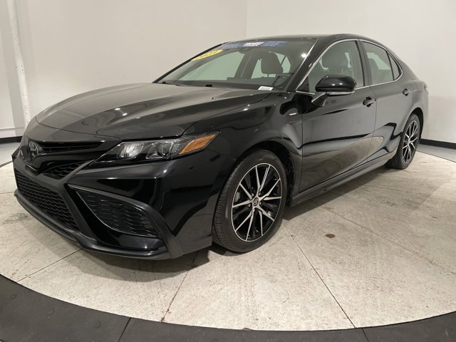 Vehicle image 1 of 70