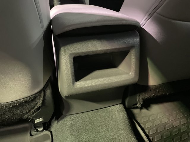 Vehicle image 69 of 70