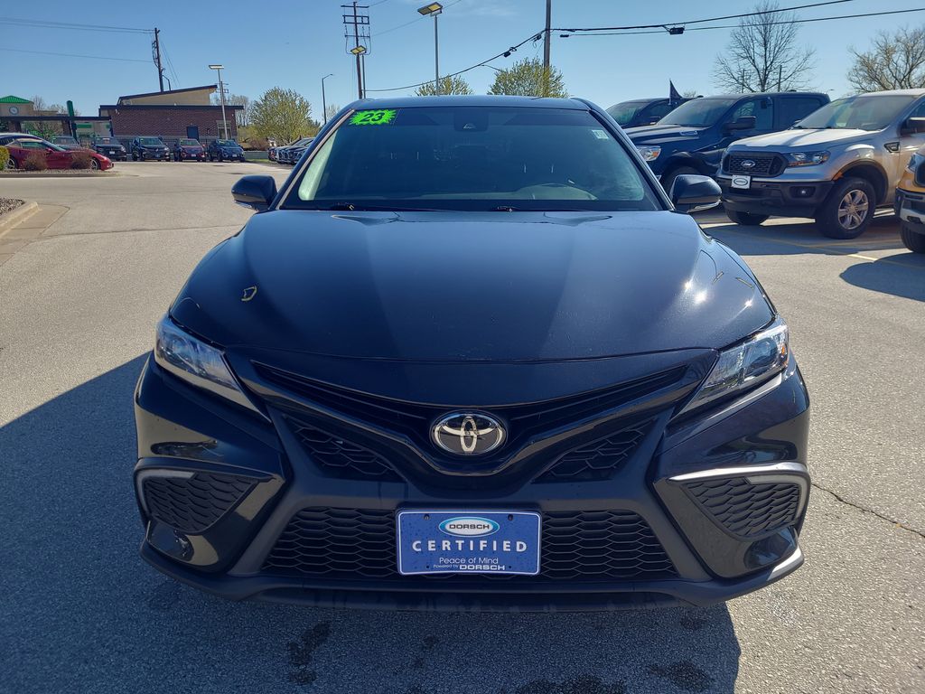 Vehicle image 2 of 27