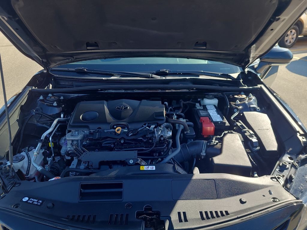 Vehicle image 20 of 27