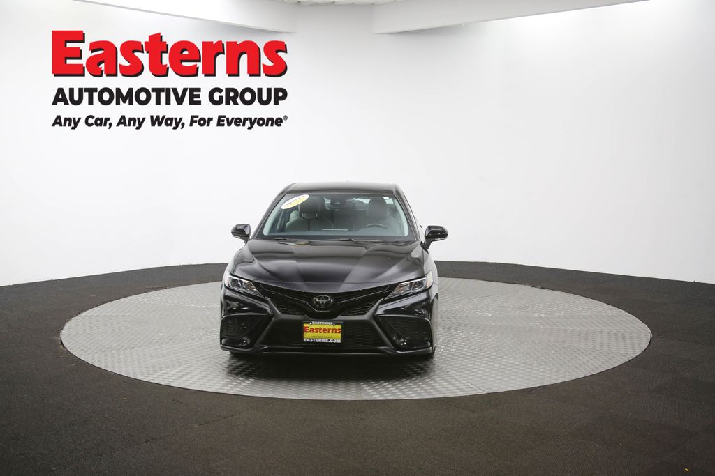 2023 Toyota Camry SE Image 8 of 55