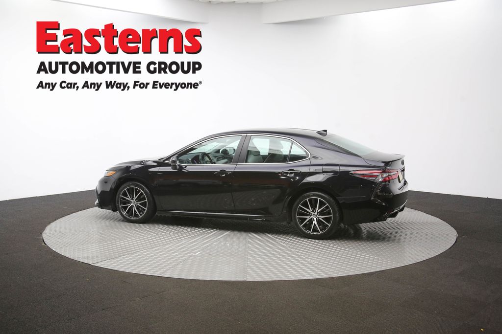 2023 Toyota Camry SE Image 24 of 55