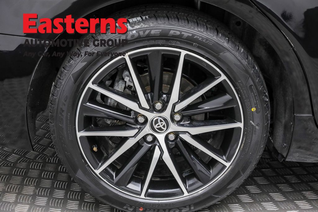 2023 Toyota Camry SE Image 32 of 55