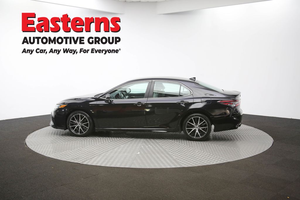 2023 Toyota Camry SE Image 29 of 55