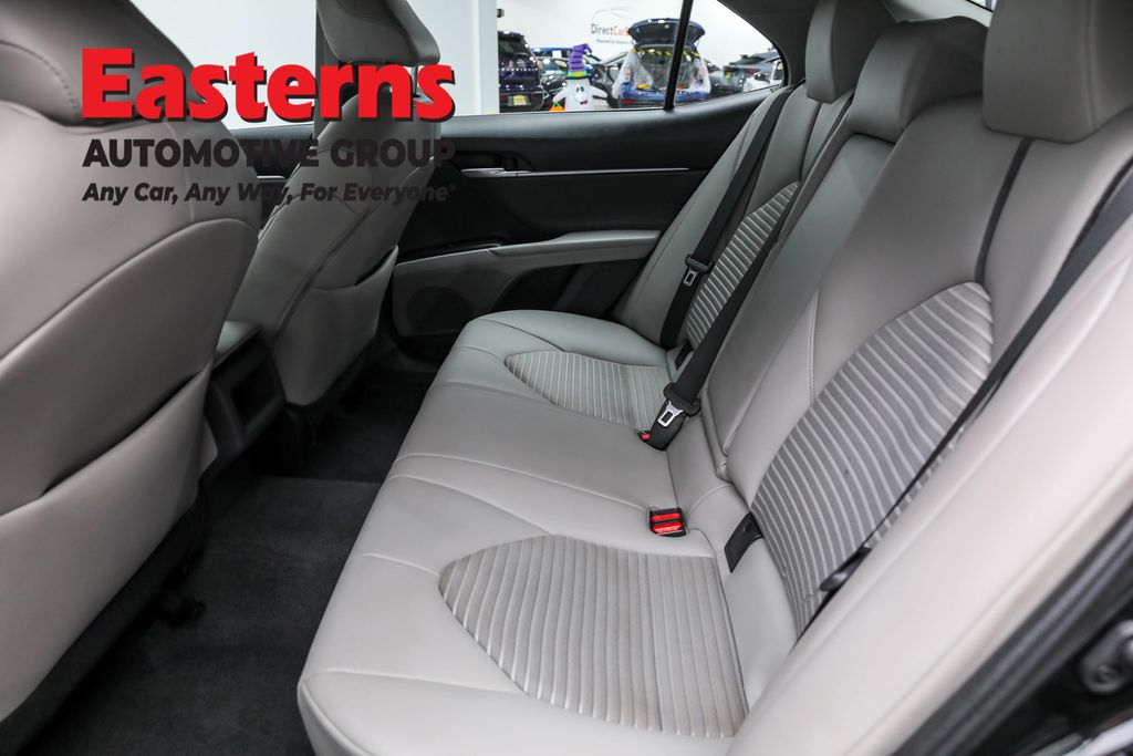 2023 Toyota Camry SE Image 38 of 55