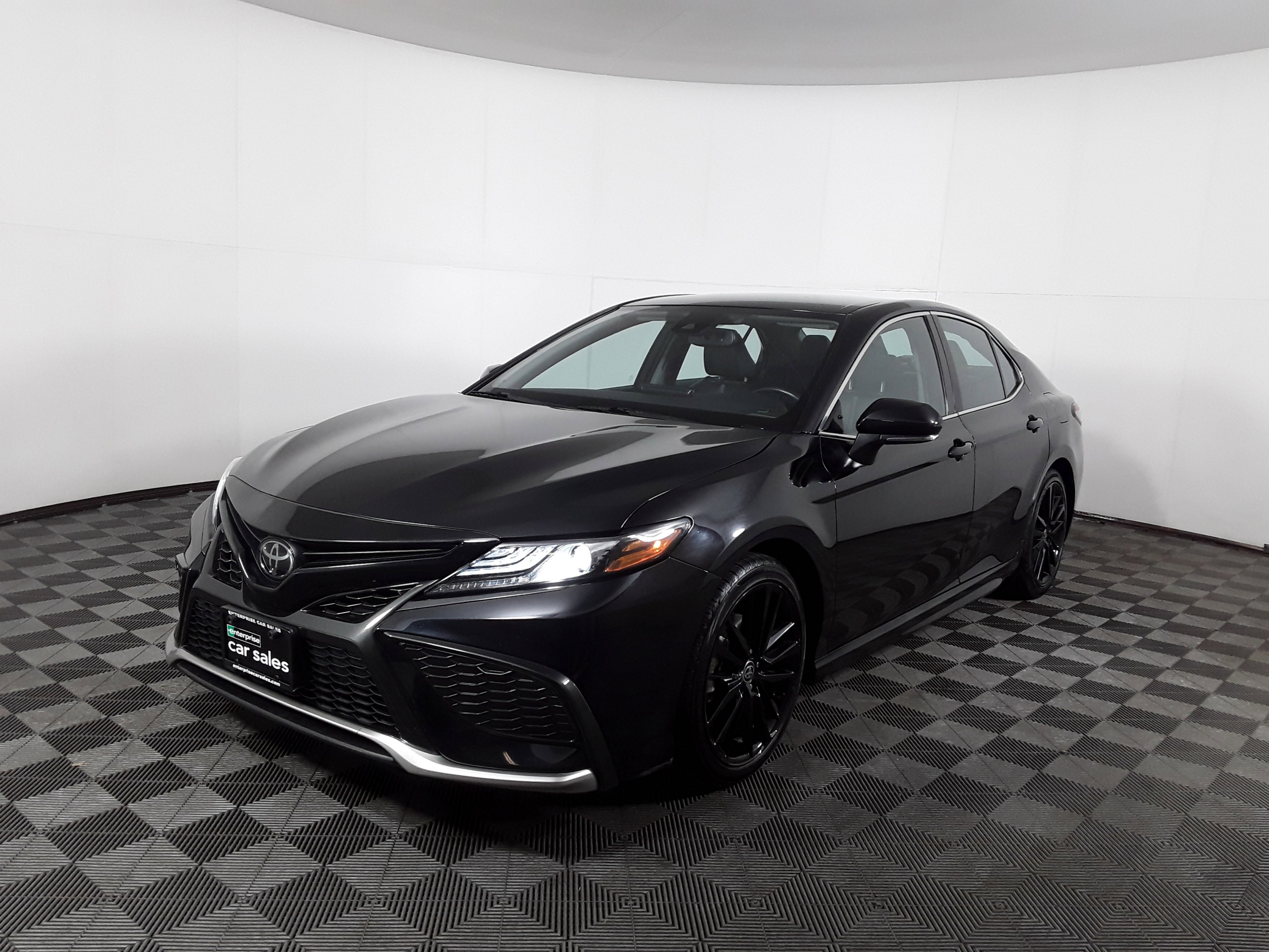 Vehicle image 1 of 22