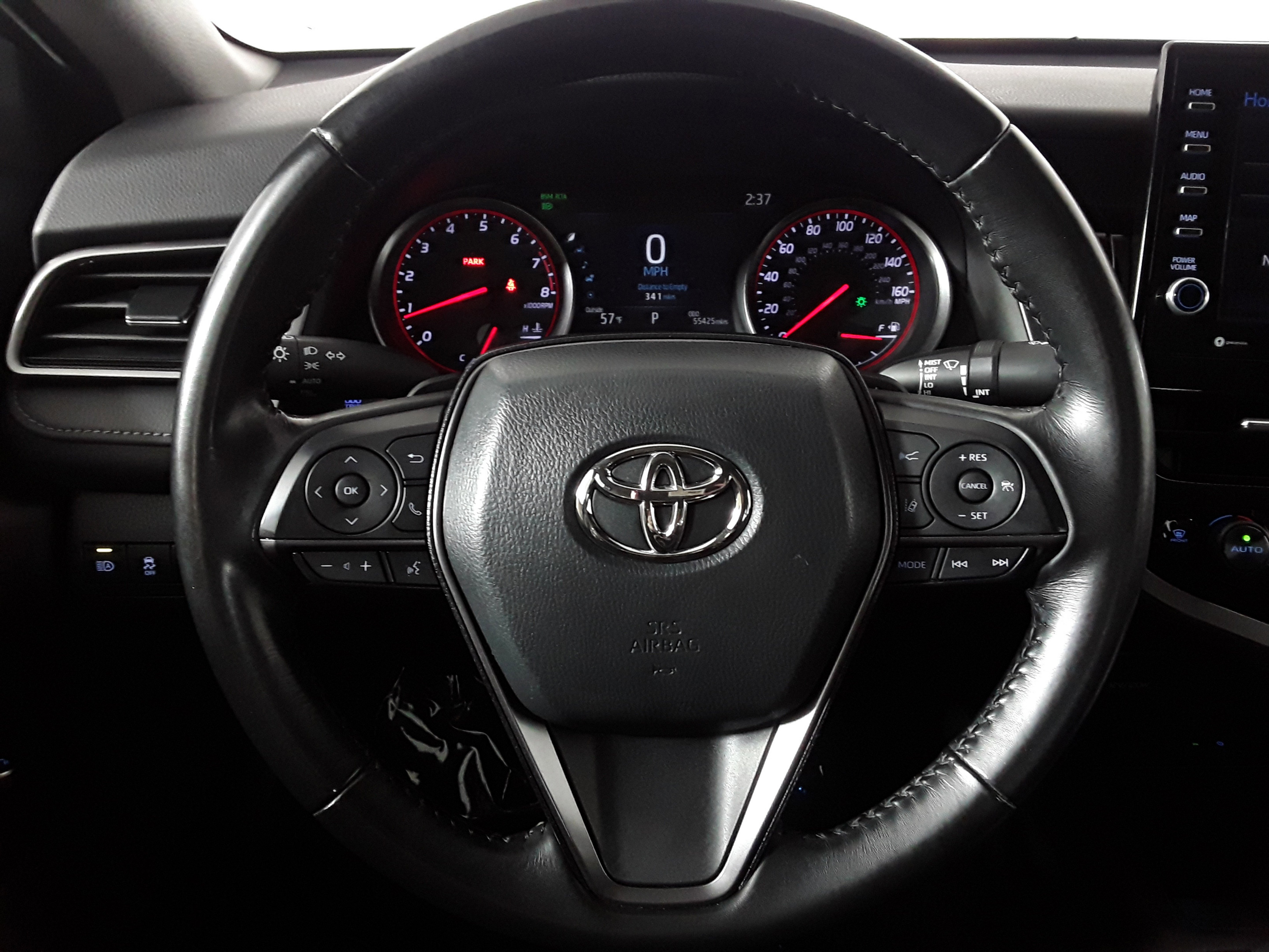 Vehicle image 16 of 22