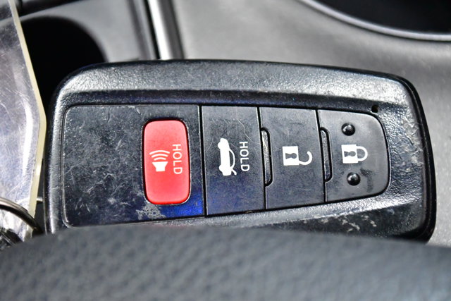 2023 Toyota Camry Hybrid SE Nightshade Image 26 of 35