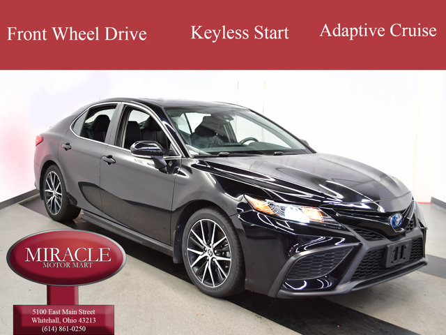 2023 Toyota Camry Hybrid SE Nightshade Image 3 of 35