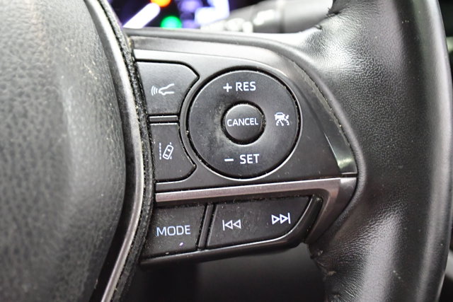 2023 Toyota Camry Hybrid SE Nightshade Image 23 of 35