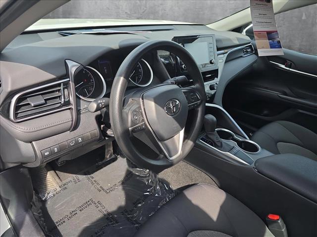Vehicle image 8 of 24
