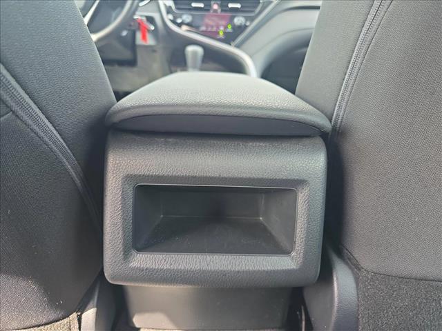 Vehicle image 15 of 24