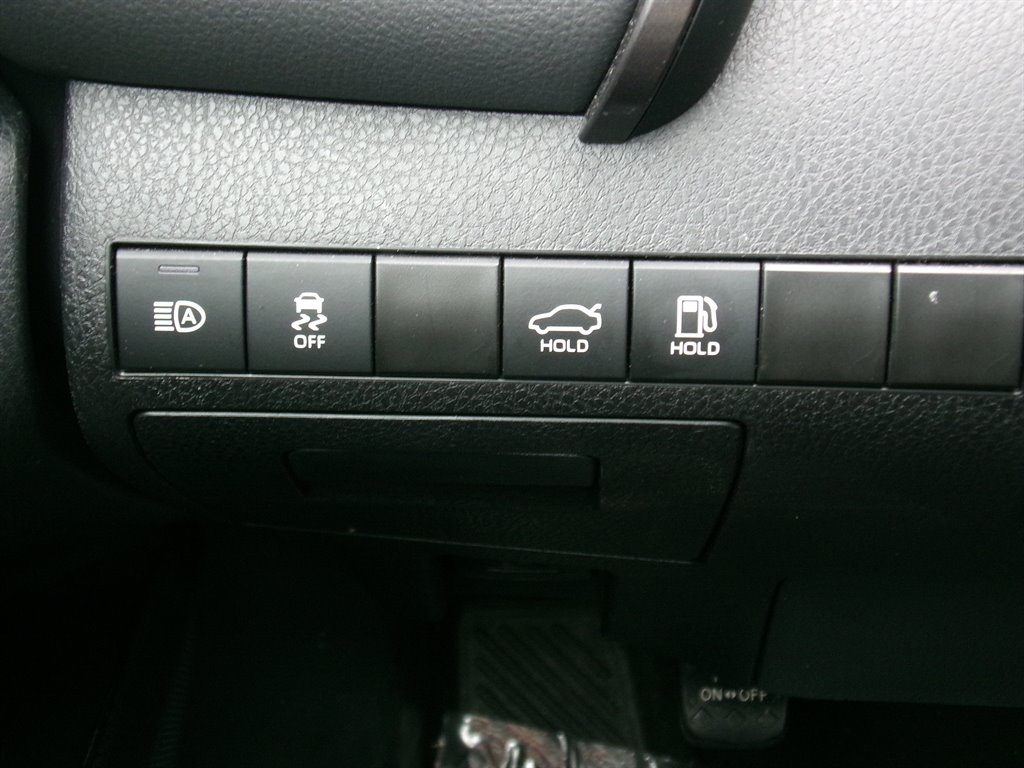 Vehicle image 20 of 39