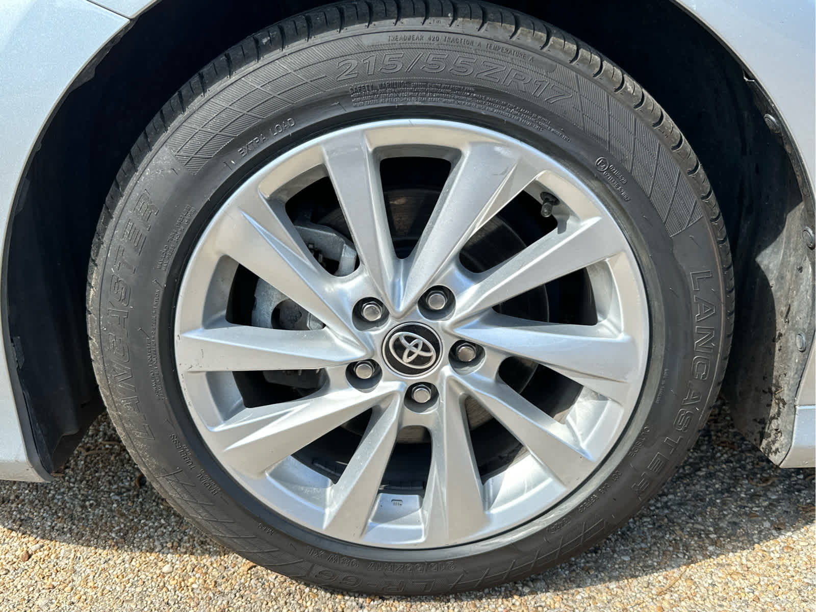 Vehicle image 10 of 51