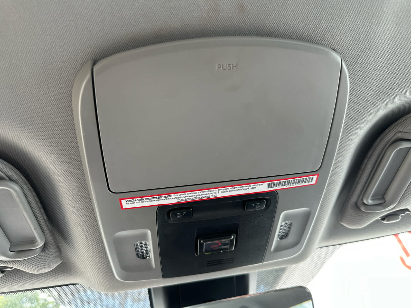 Vehicle image 43 of 51