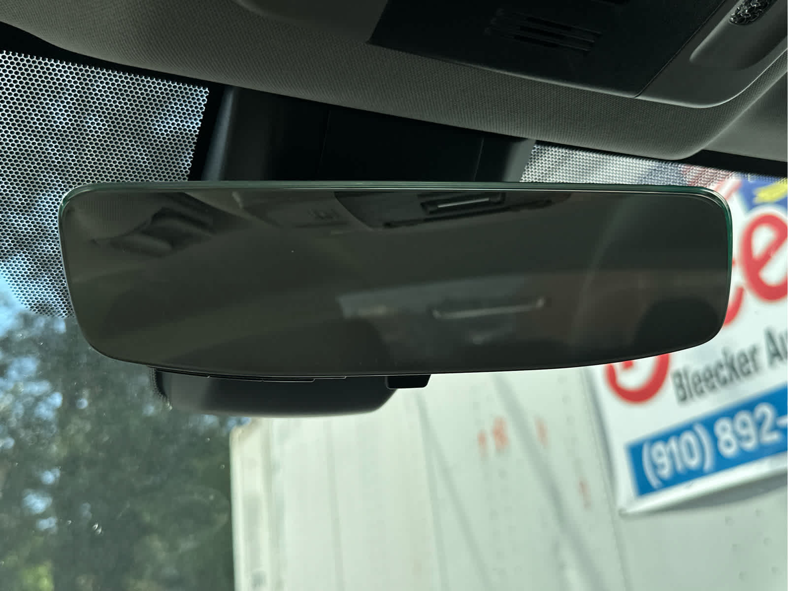 Vehicle image 42 of 51