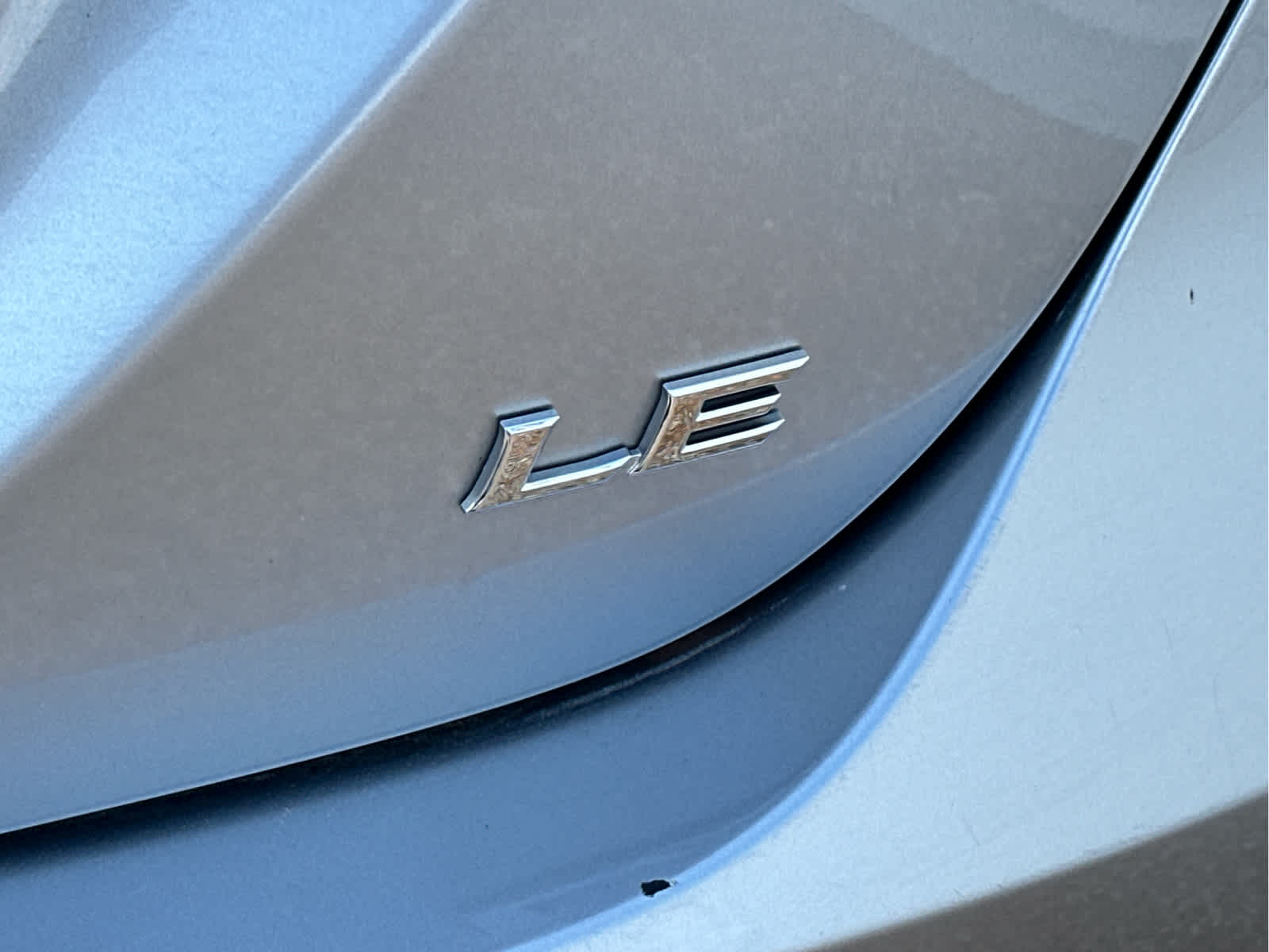 Vehicle image 18 of 51