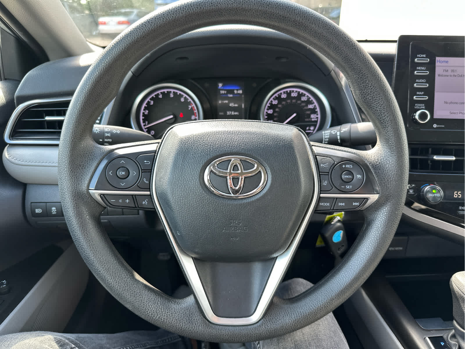Vehicle image 29 of 51