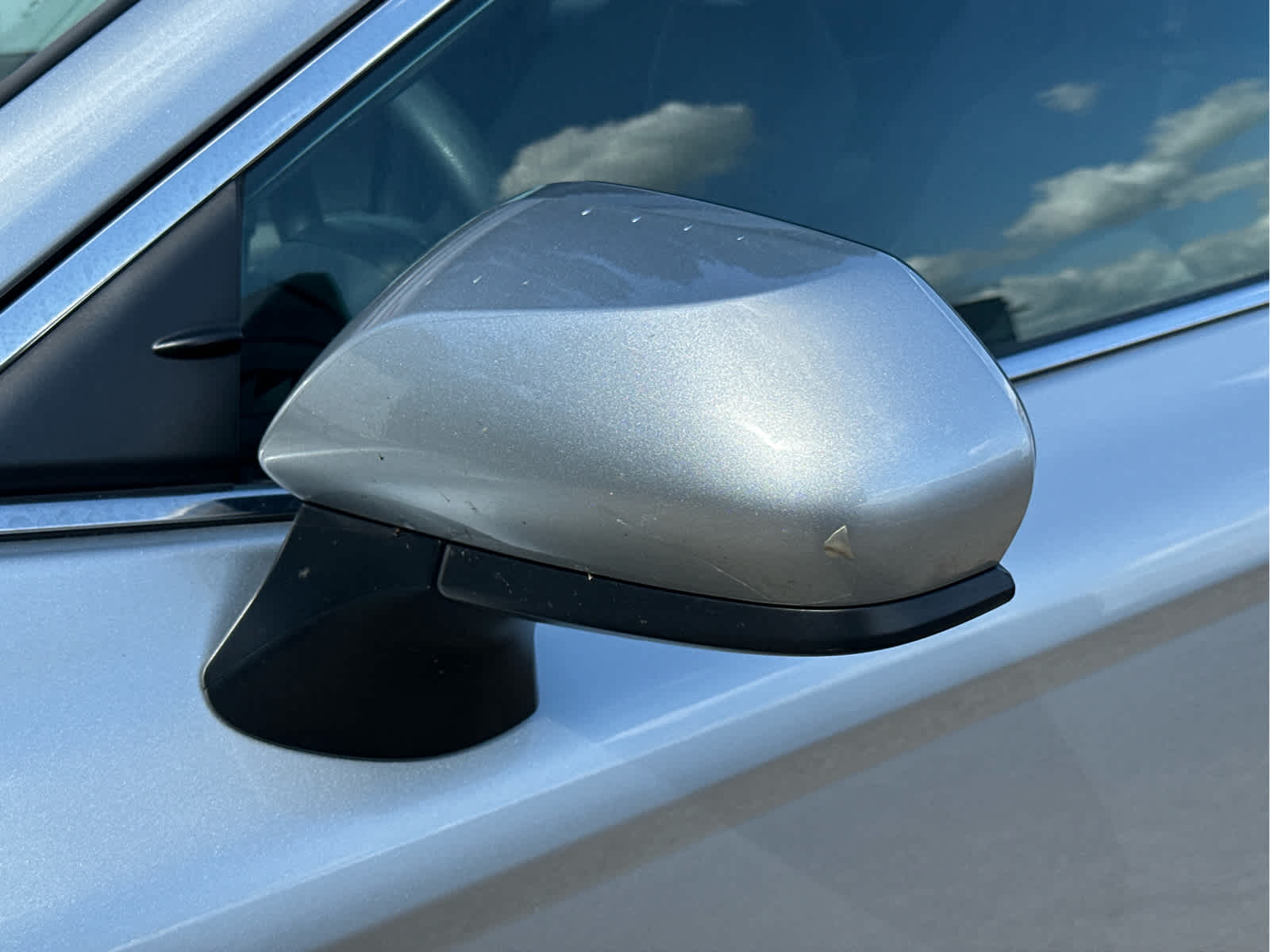Vehicle image 12 of 51