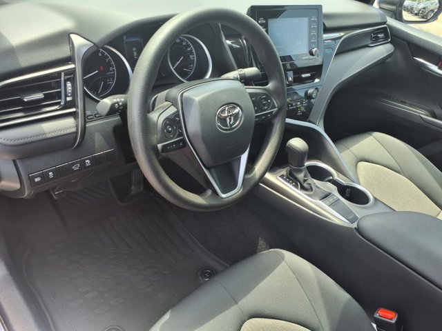 Vehicle image 7 of 20
