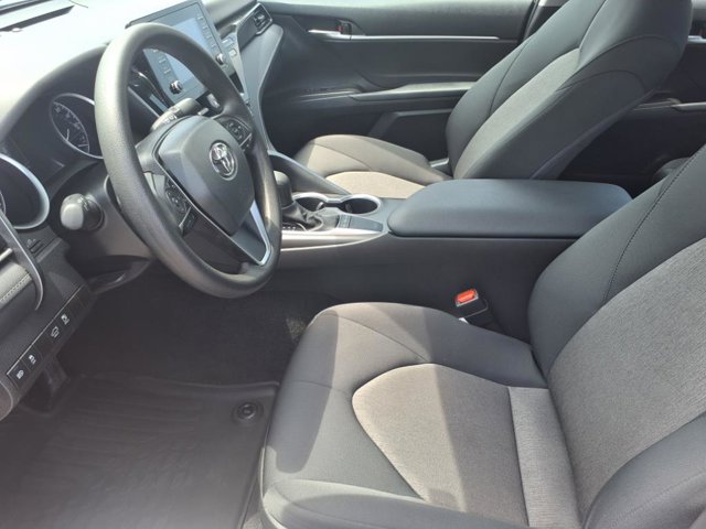 Vehicle image 6 of 20