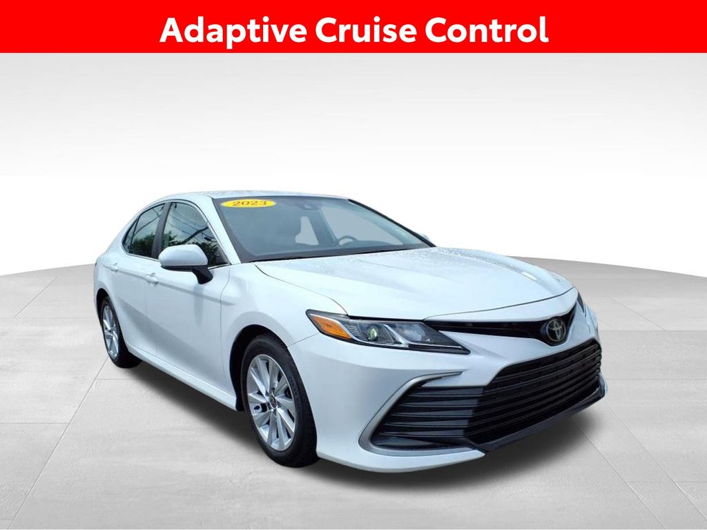 Vehicle image 3 of 27