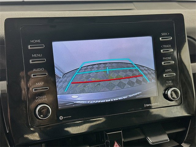 Vehicle image 21 of 30