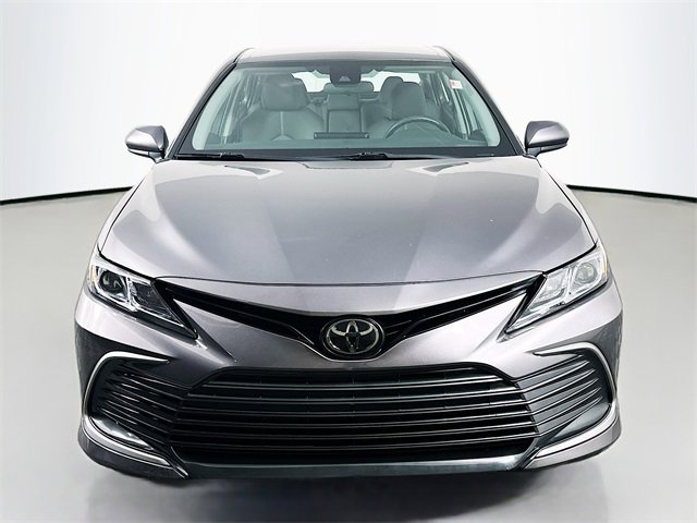 Vehicle image 2 of 30