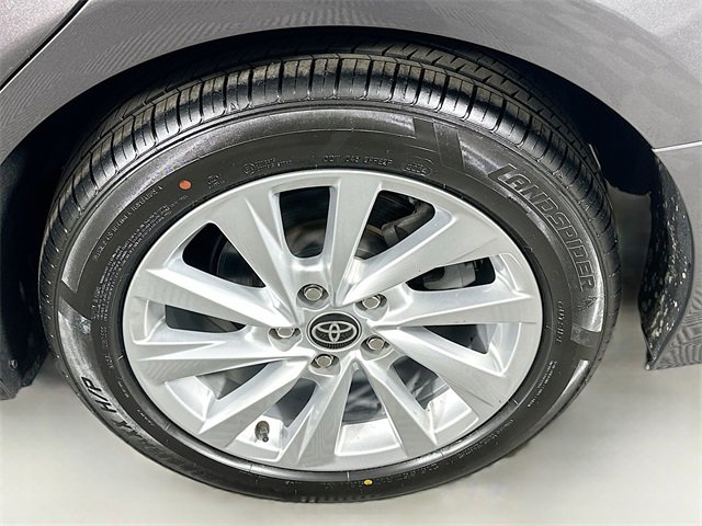 Vehicle image 29 of 30