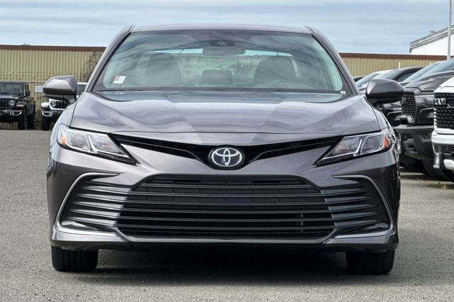 Vehicle image 2 of 34