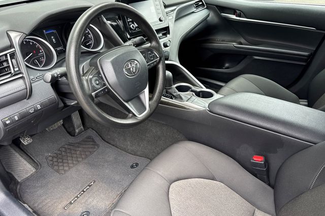Vehicle image 12 of 34