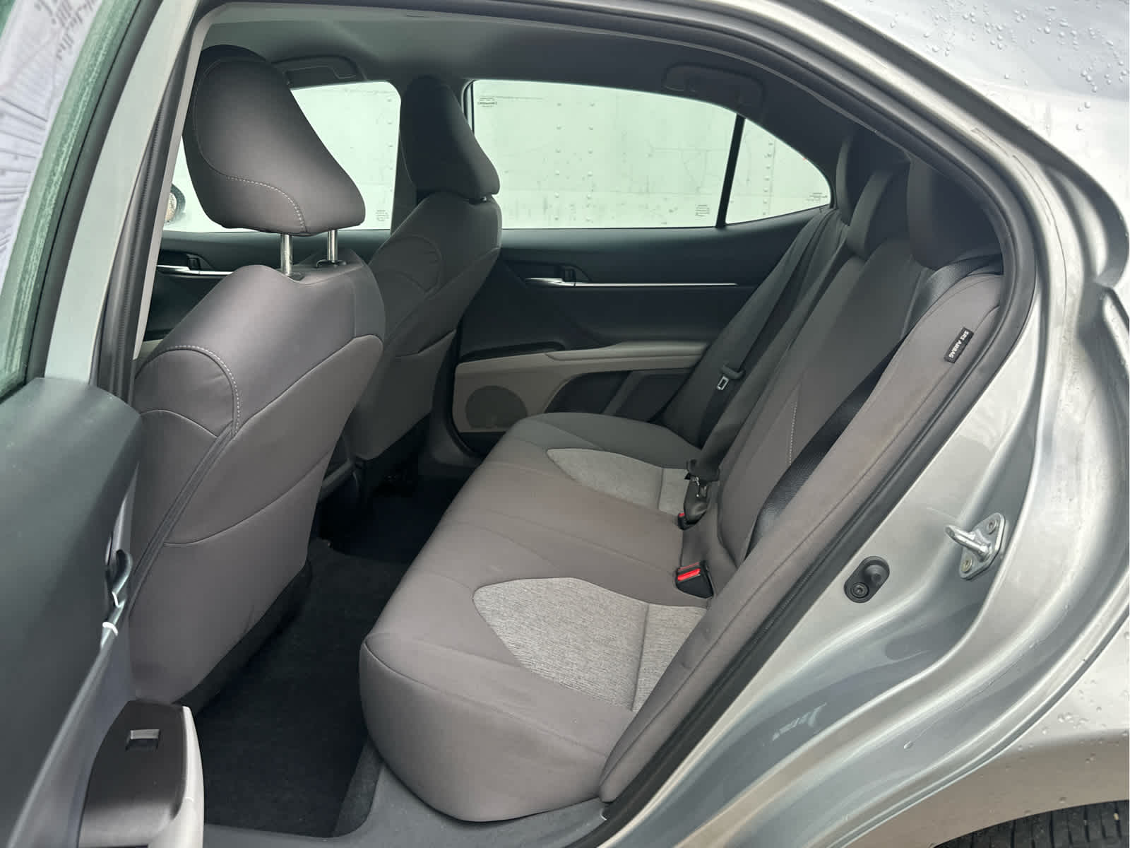 Vehicle image 41 of 44