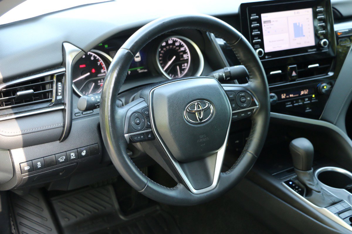 Vehicle image 15 of 29