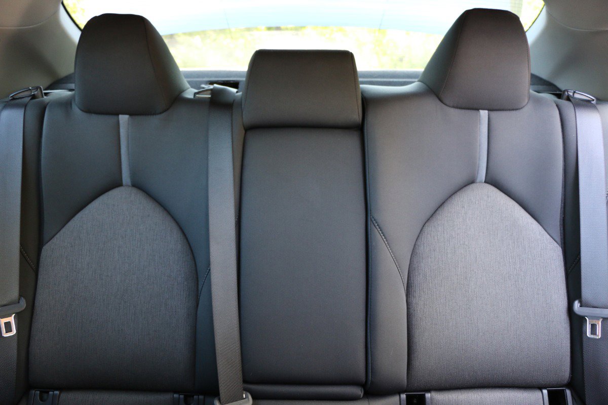 Vehicle image 25 of 29
