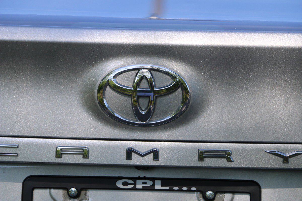 Vehicle image 9 of 29