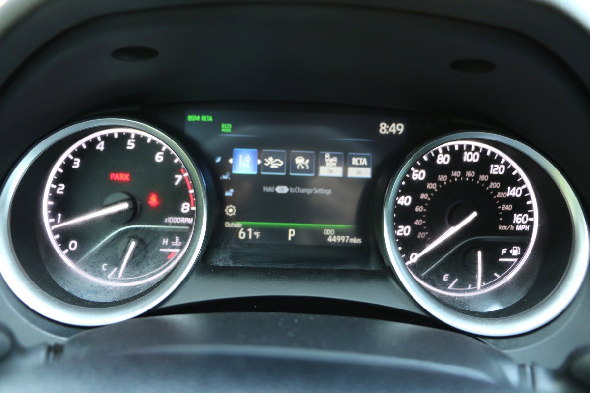 Vehicle image 28 of 29