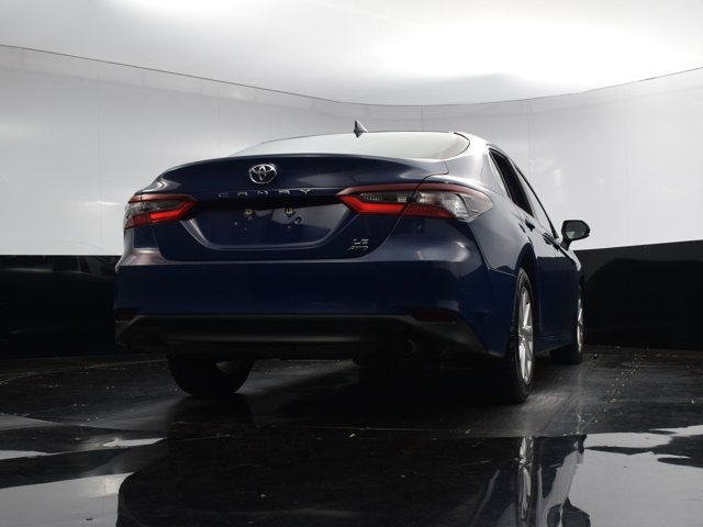 Vehicle image 20 of 41