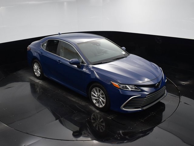 Vehicle image 8 of 41